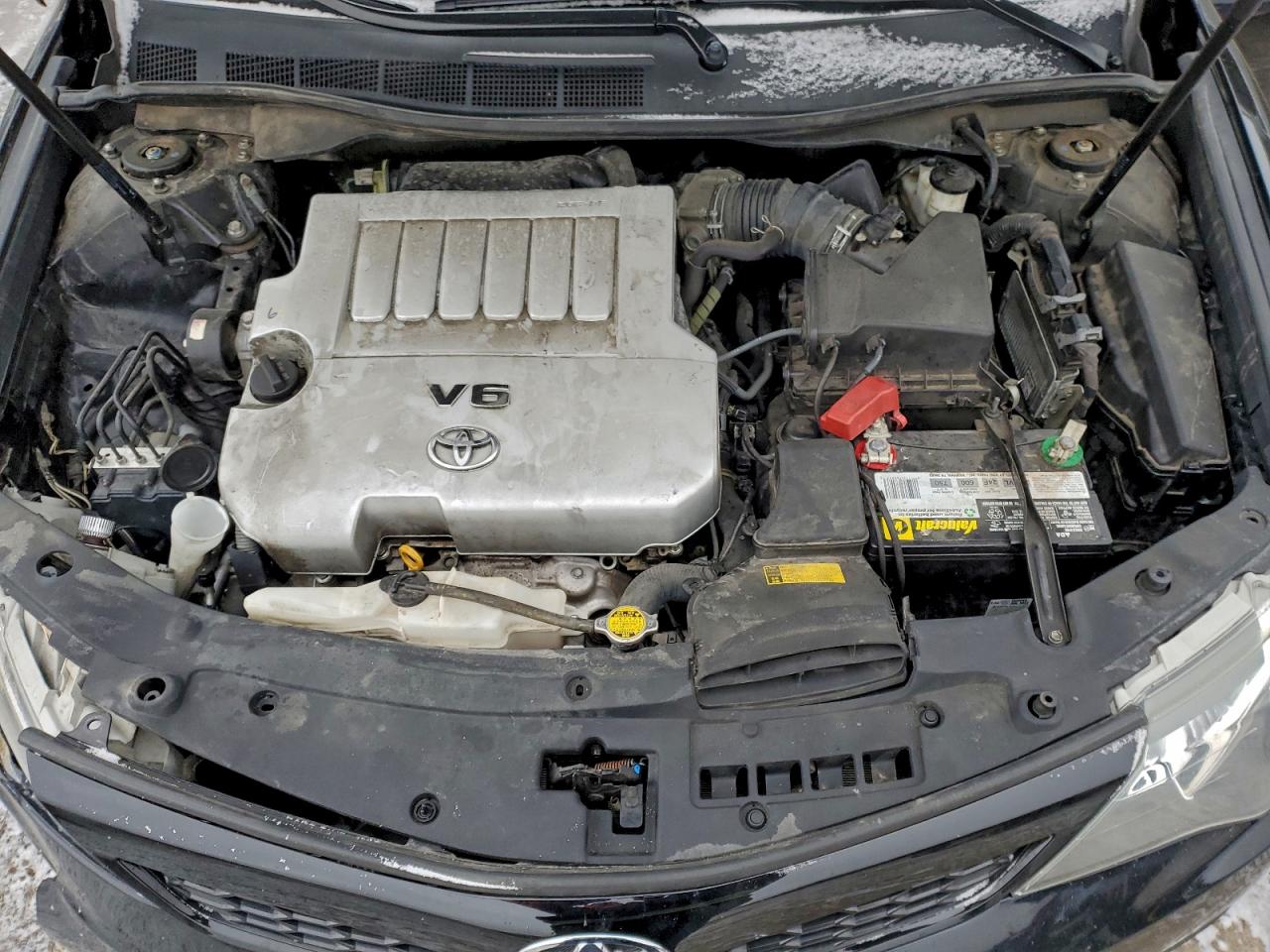 2012 TOYOTA CAMRY SE photo 21