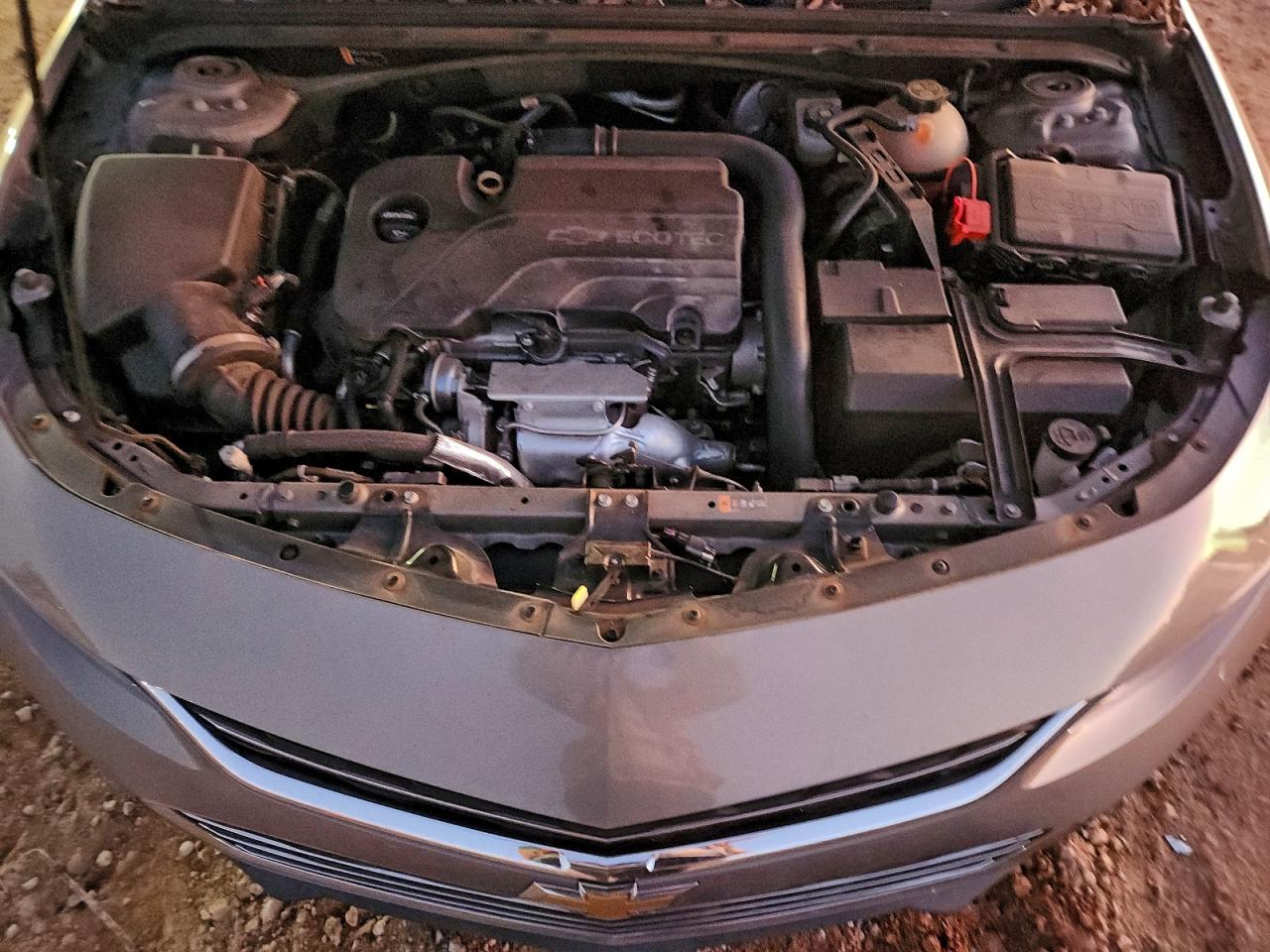 2018 CHEVROLET MALIBU LT photo 11
