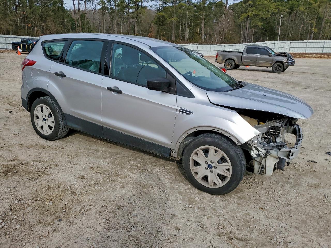 2014 FORD ESCAPE S photo 4