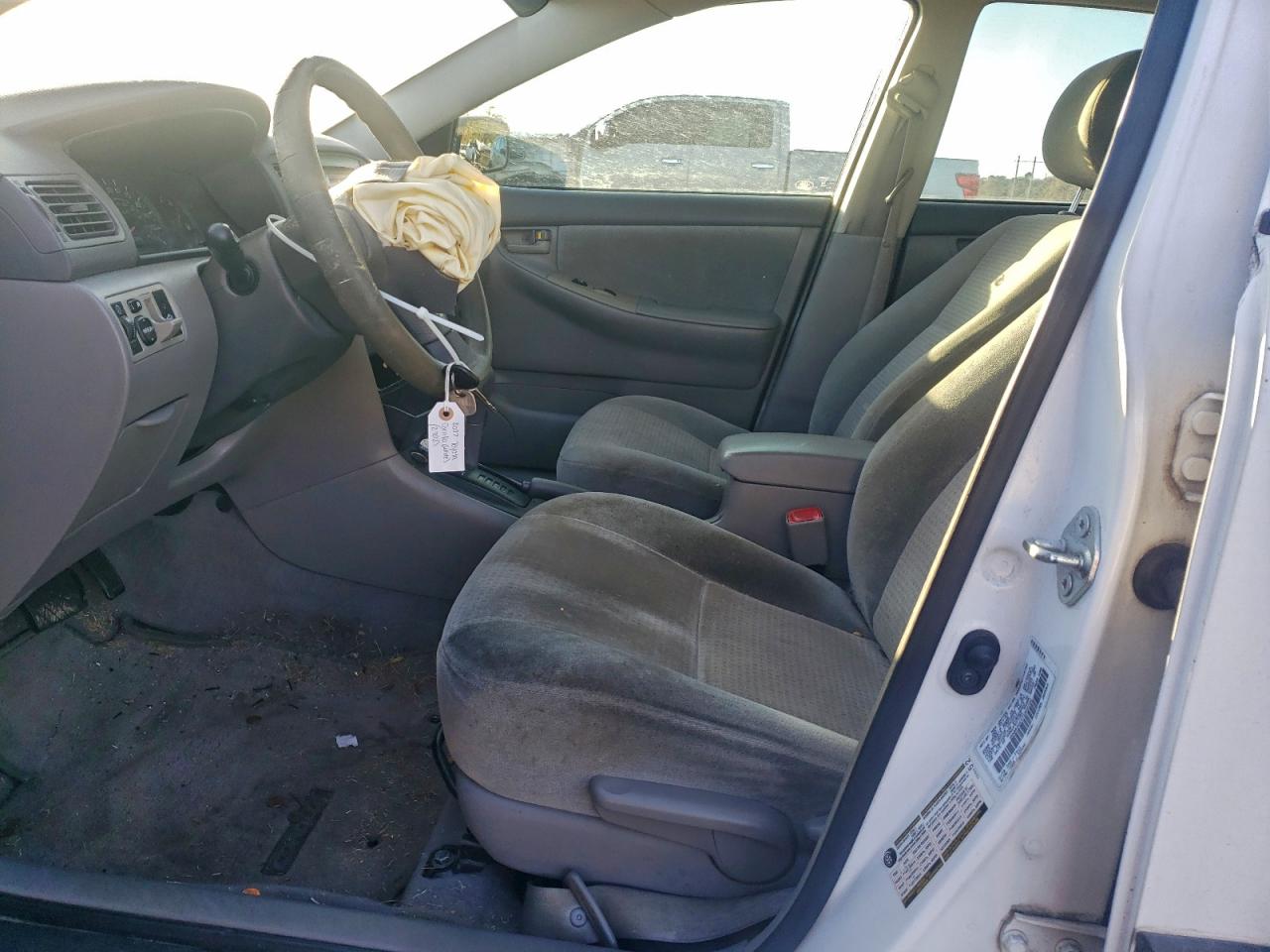 2007 TOYOTA COROLLA CE photo 7