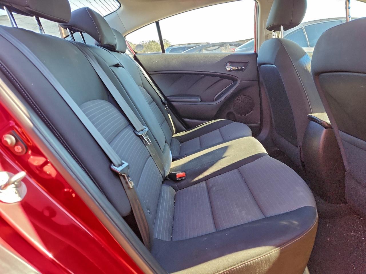 2014 KIA FORTE LX photo 10