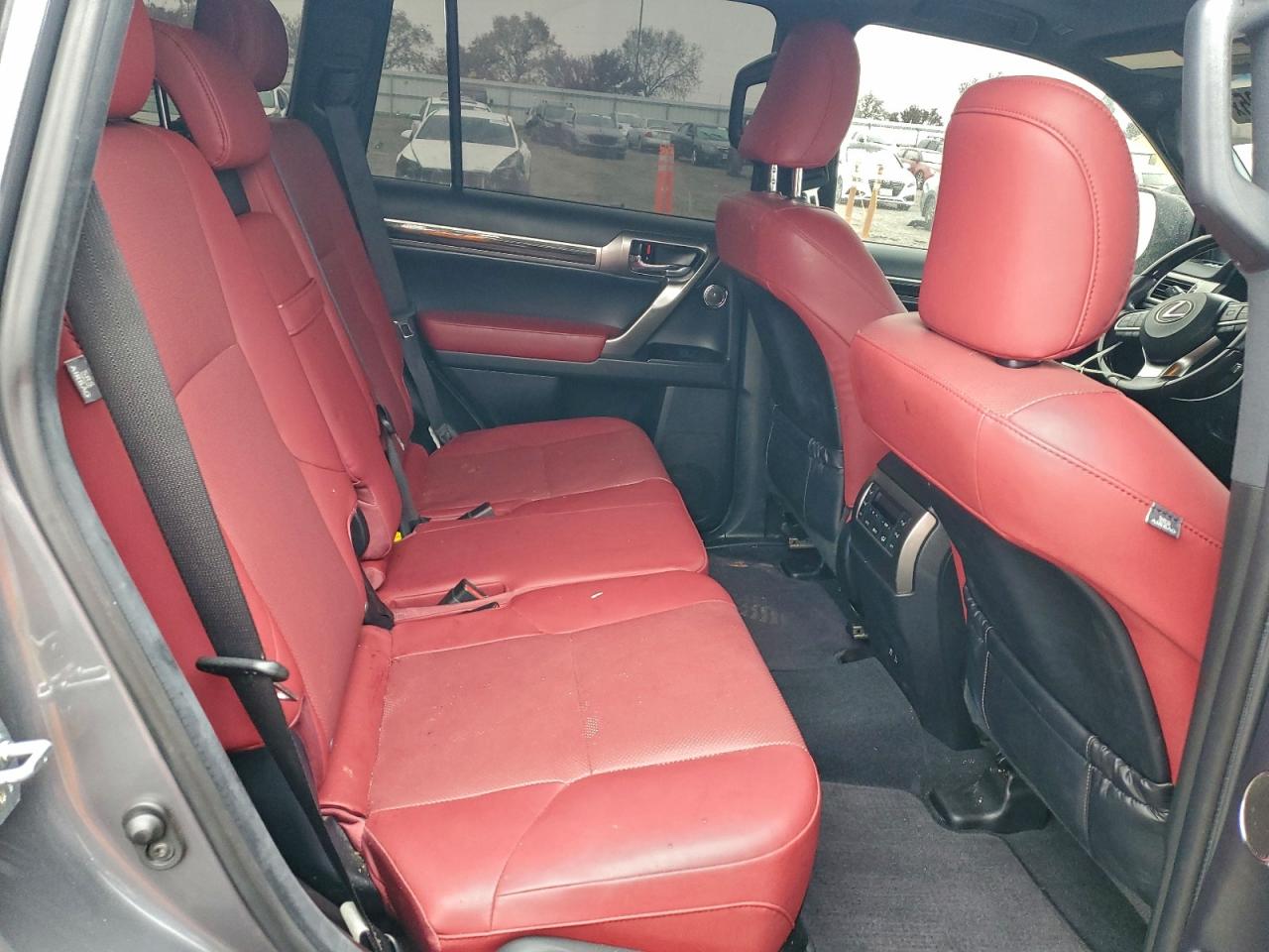 2022 LEXUS GX 460 photo 10