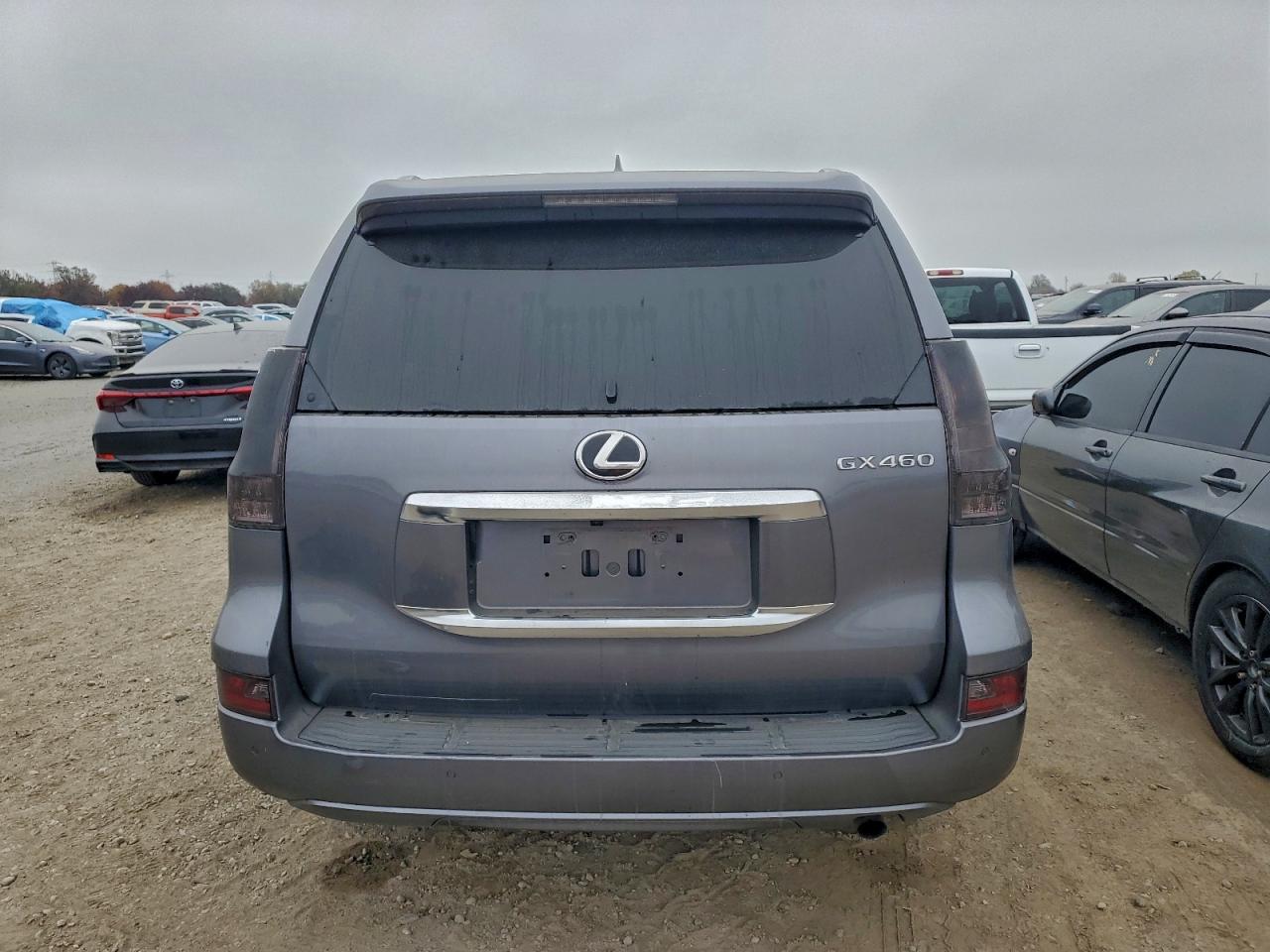 2022 LEXUS GX 460 photo 6