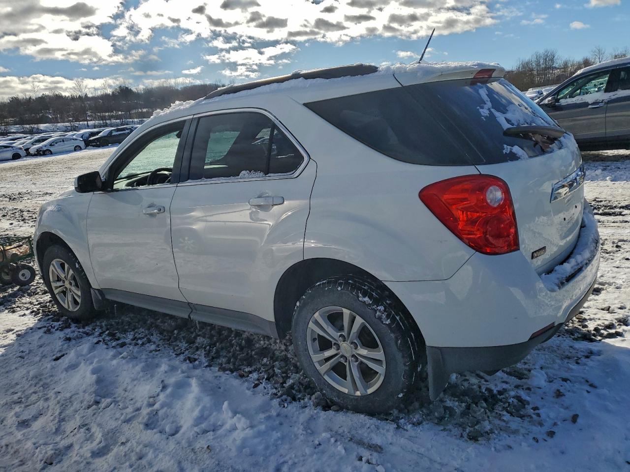 2013 CHEVROLET EQUINOX LT photo 2