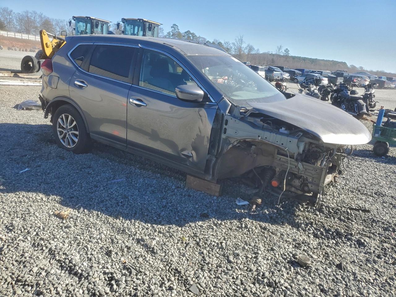 2019 NISSAN ROGUE S photo 4