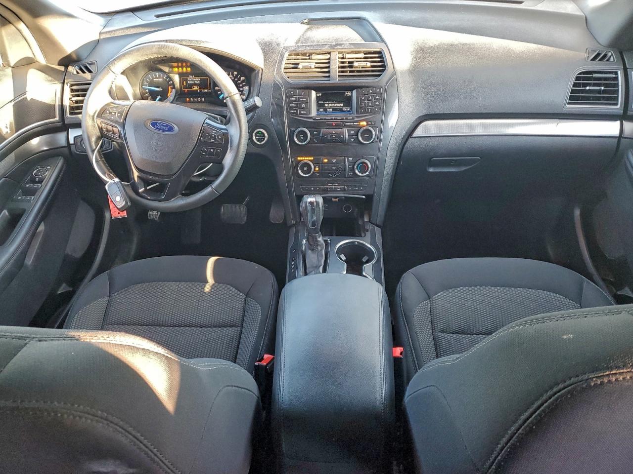2018 FORD EXPLORER XLT photo 8