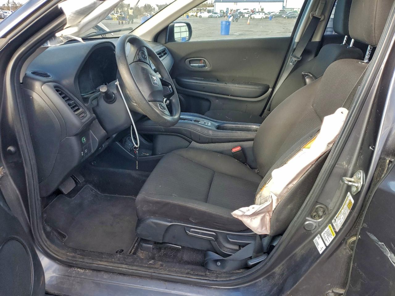 2016 HONDA HR-V LX photo 7