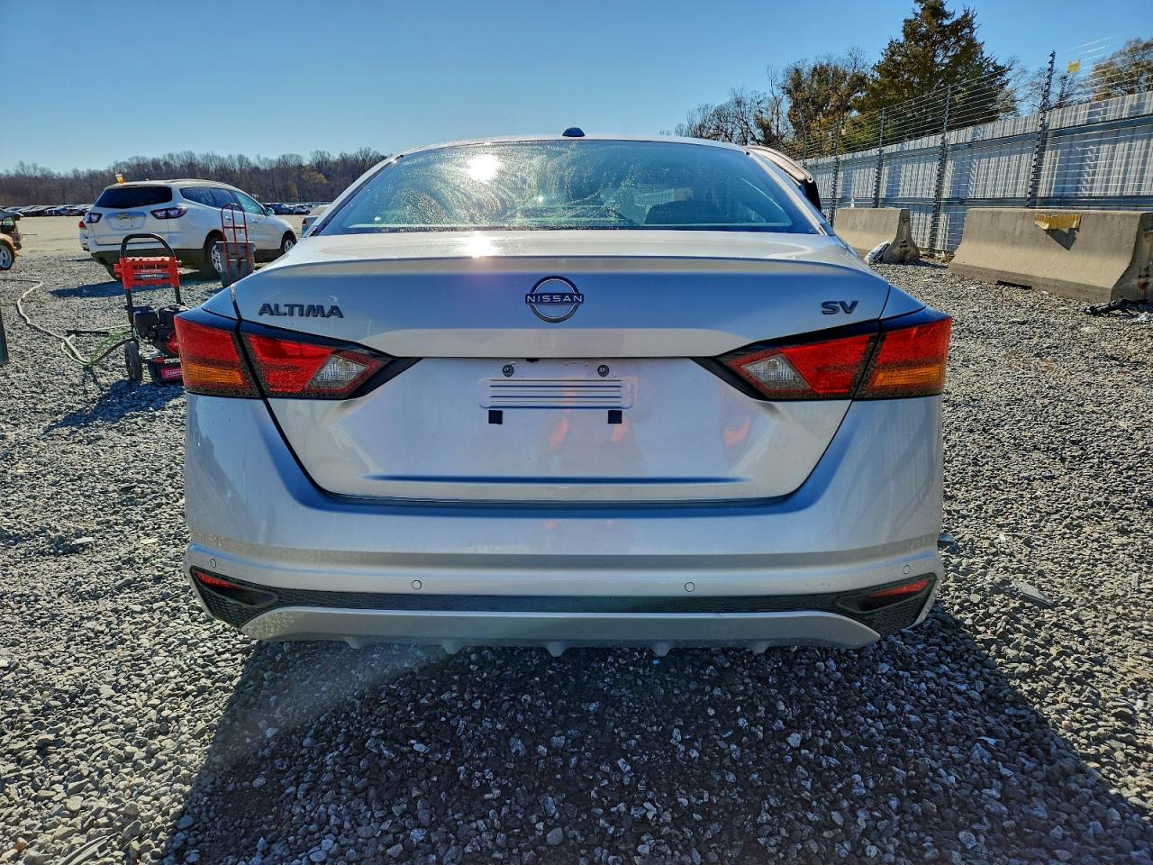2024 NISSAN ALTIMA SV photo 6