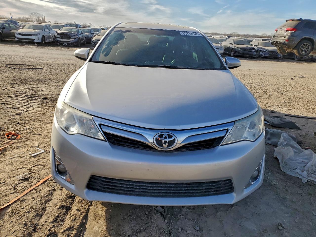 2014 TOYOTA CAMRY L photo 5