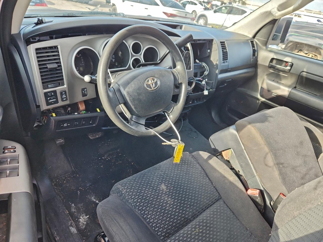 2013 TOYOTA TUNDRA DOUBLE CAB SR5 photo 8