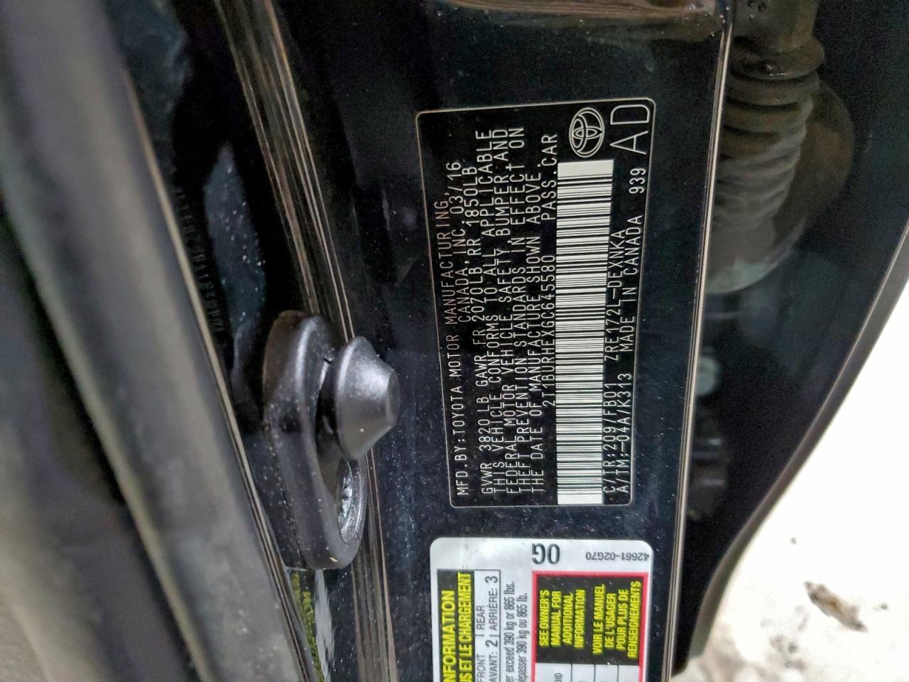 2016 TOYOTA COROLLA L photo 12
