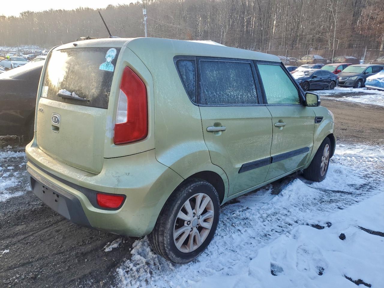 2012 KIA SOUL + photo 3