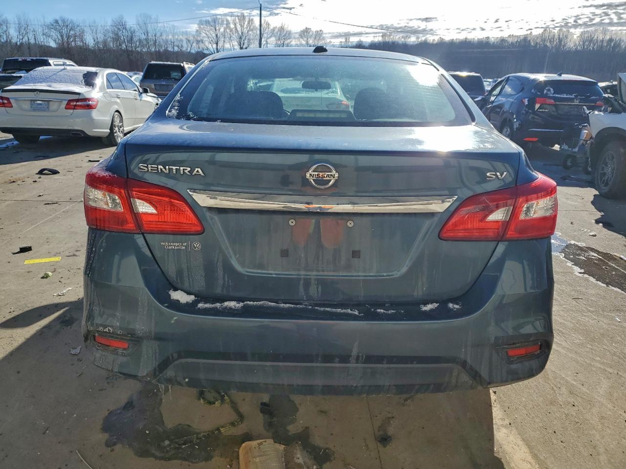 2016 NISSAN SENTRA S photo 11