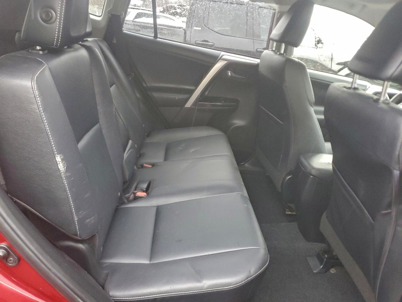 2018 TOYOTA RAV4 HV LIMITED photo 11