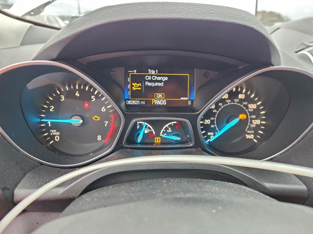 2017 FORD ESCAPE SE photo 9