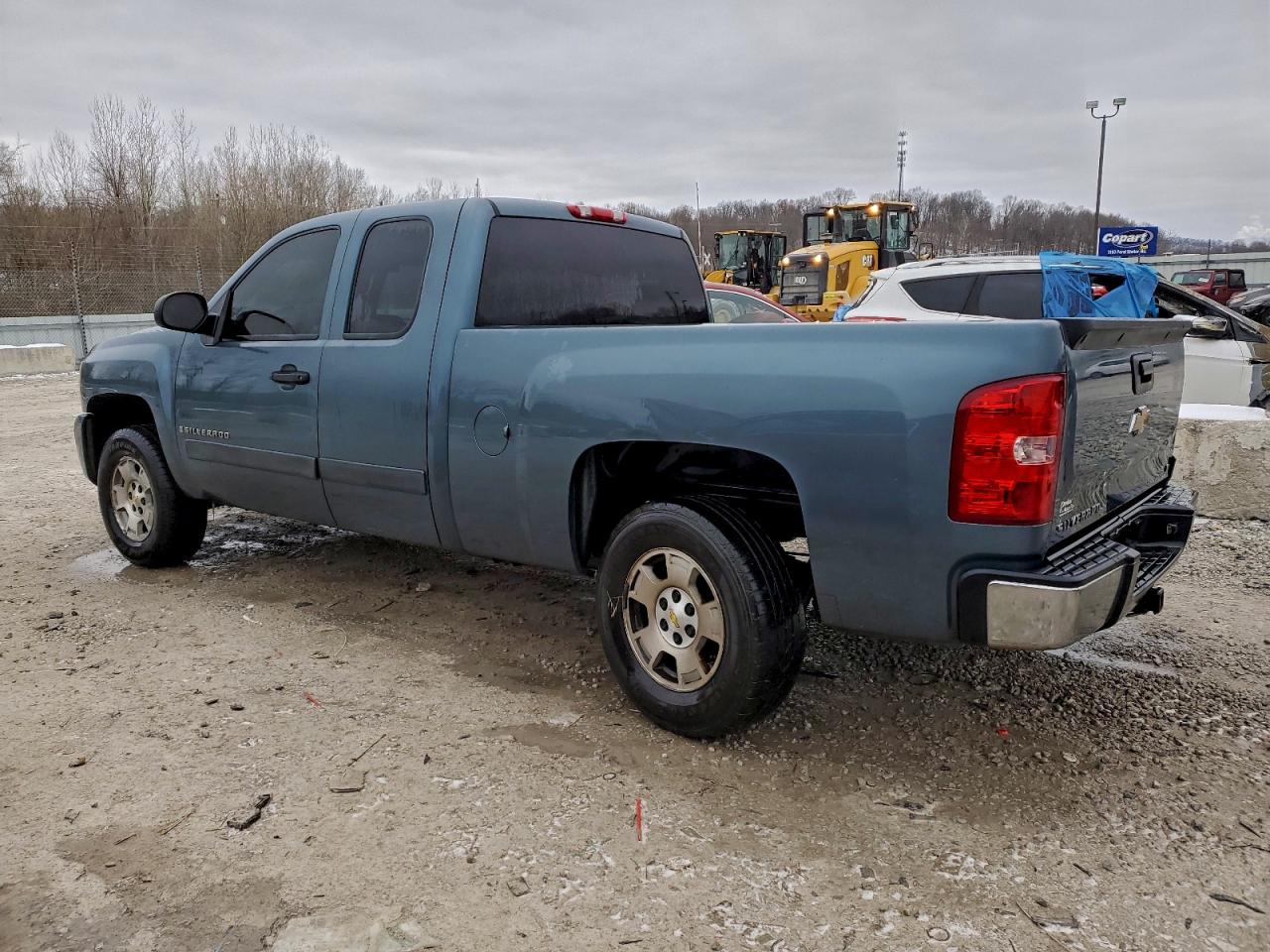 2007 CHEVROLET SILVERADO C1500 photo 2