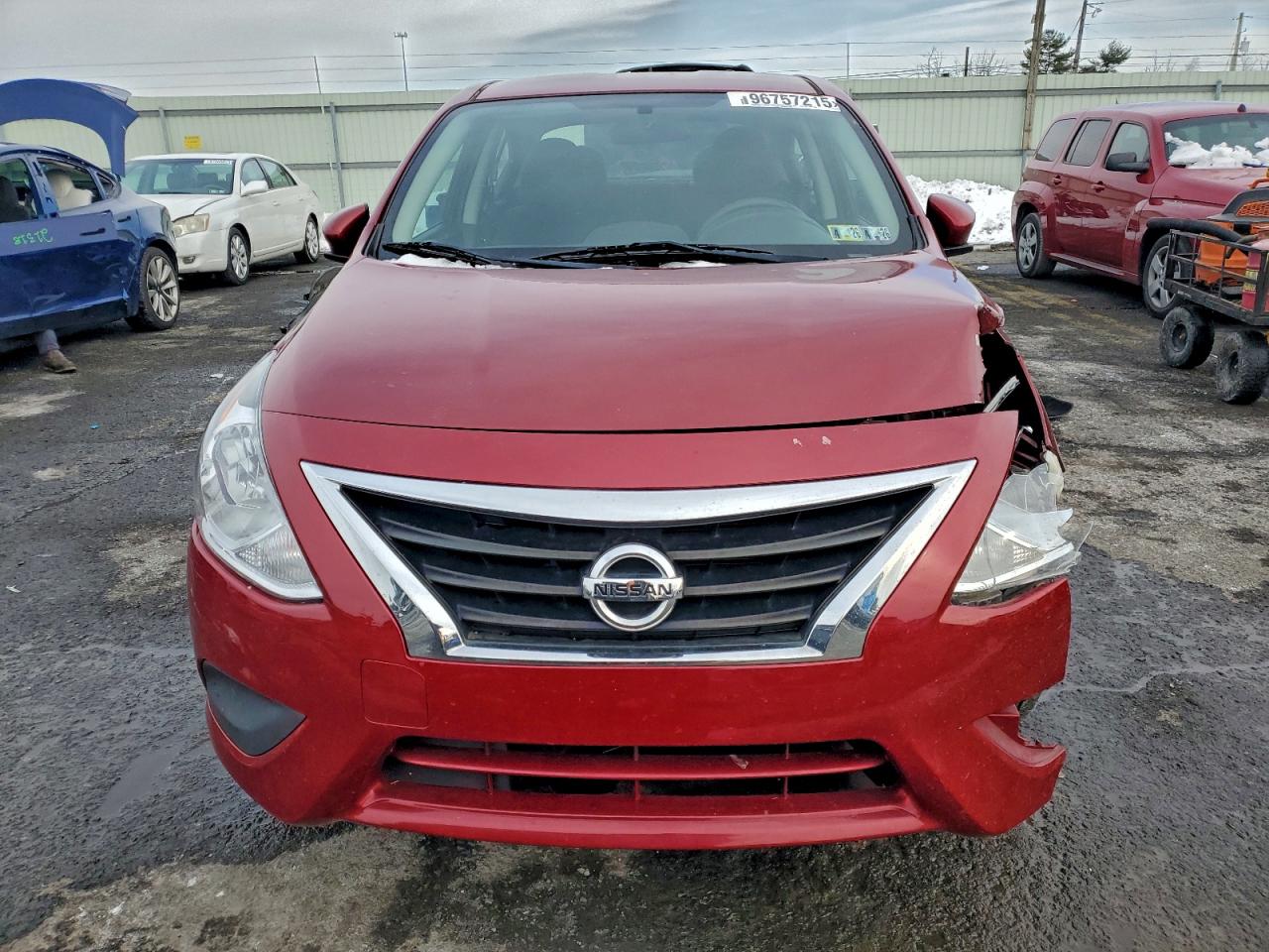2018 NISSAN VERSA S photo 5