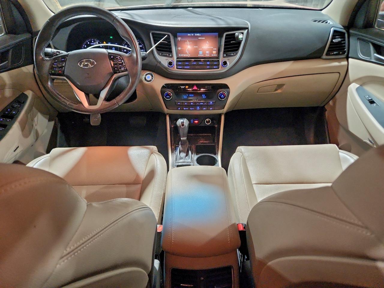 2017 HYUNDAI TUCSON LIMITED photo 8
