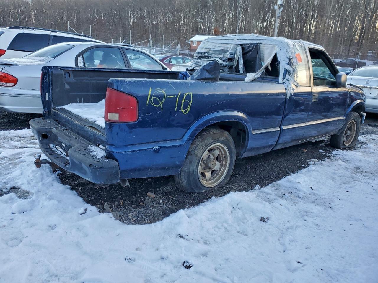2003 CHEVROLET S TRUCK S10 photo 3