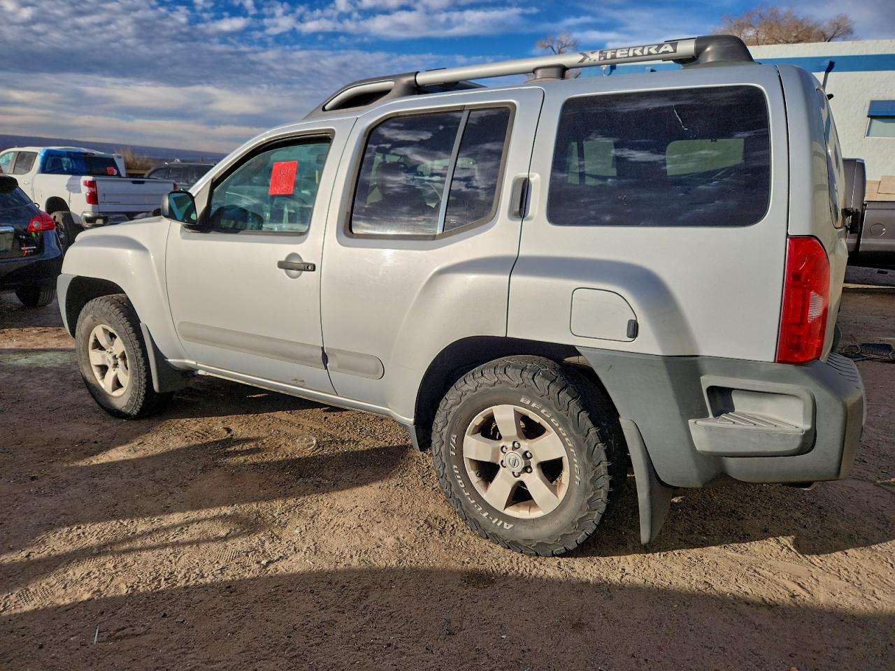 2011 NISSAN XTERRA OFF ROAD photo 2