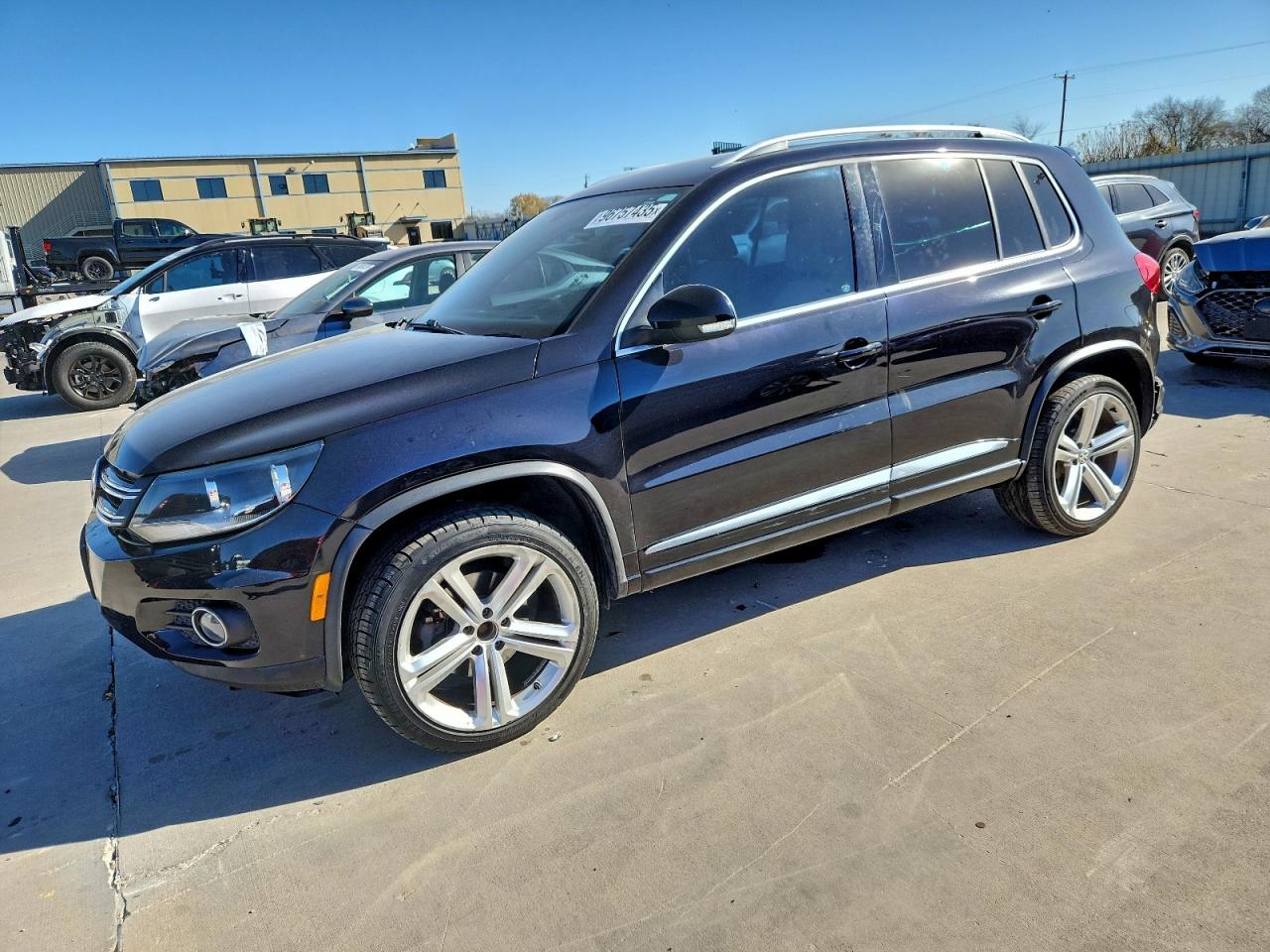 2016 VOLKSWAGEN TIGUAN