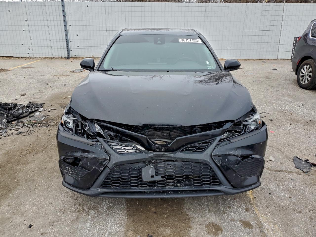 2021 TOYOTA CAMRY SE photo 5