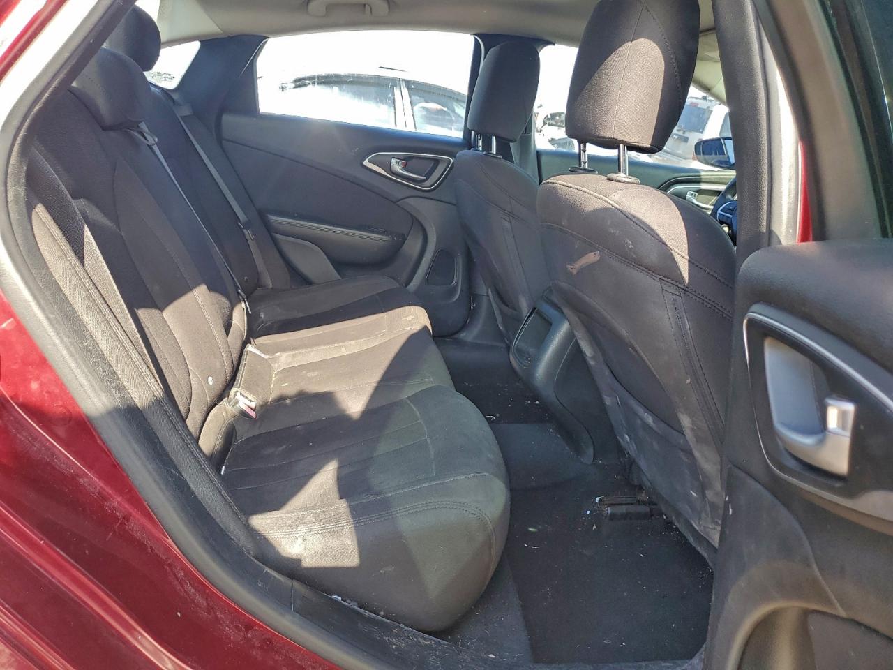 2015 CHRYSLER 200 LIMITED photo 10