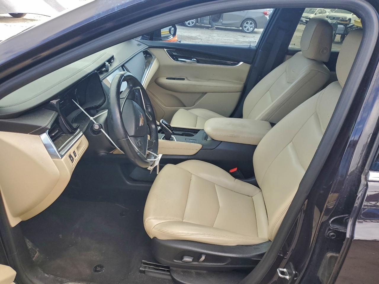 2018 CADILLAC XT5 photo 13