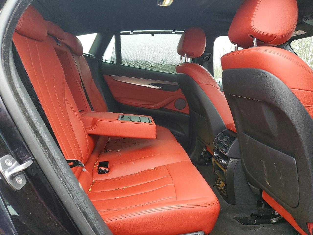 2015 BMW X6 XDRIVE35I photo 11