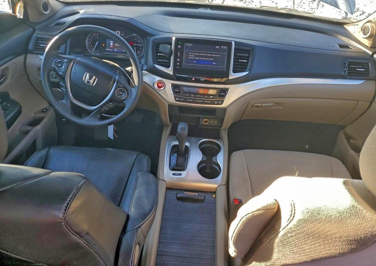 2016 HONDA PILOT EX photo 8