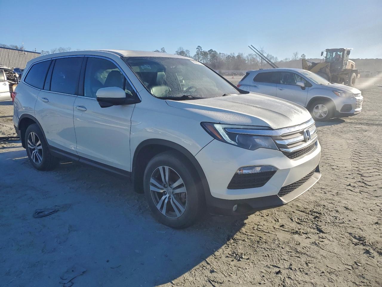 2016 HONDA PILOT EX photo 4