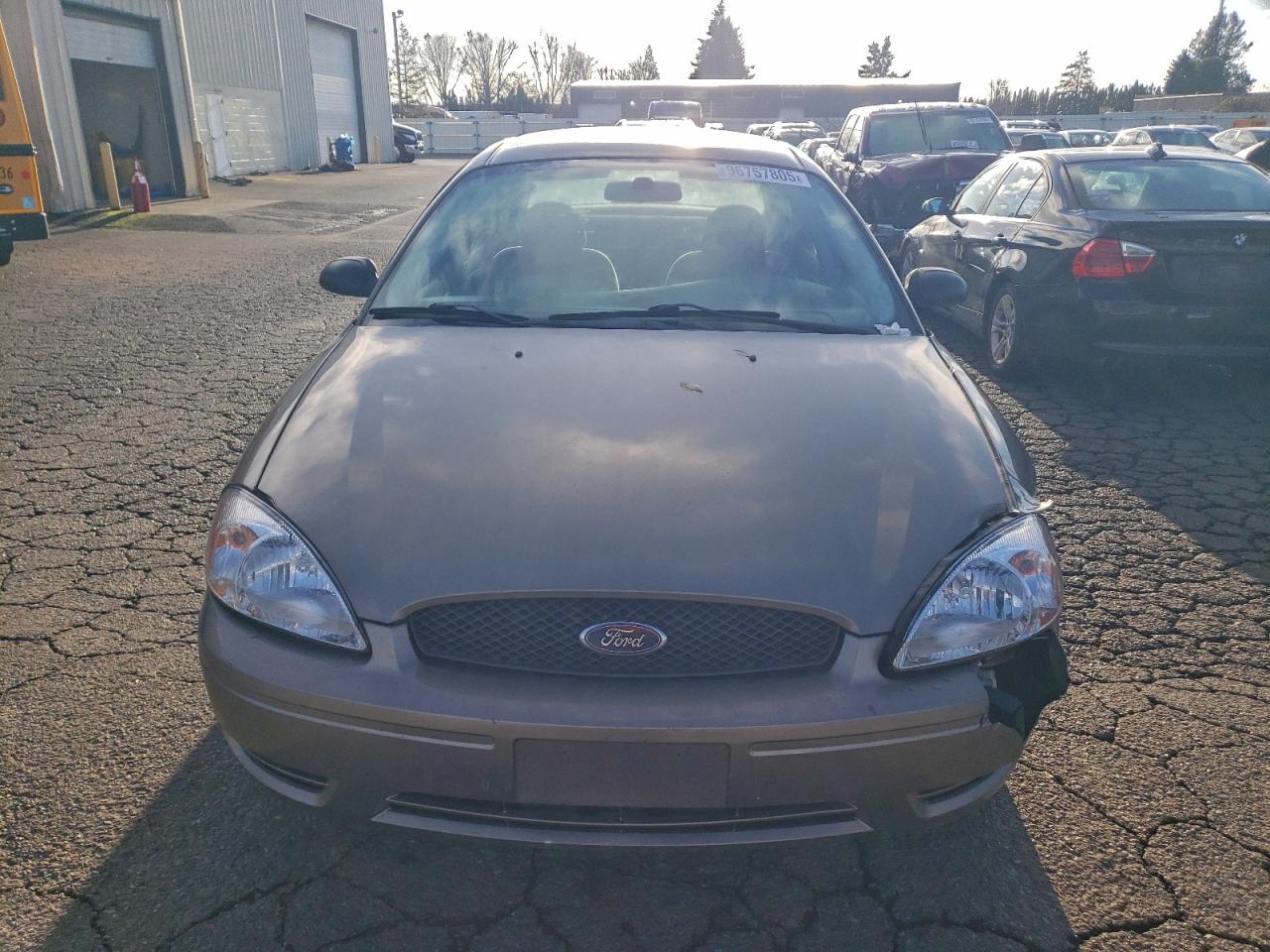 2006 FORD TAURUS SE photo 5