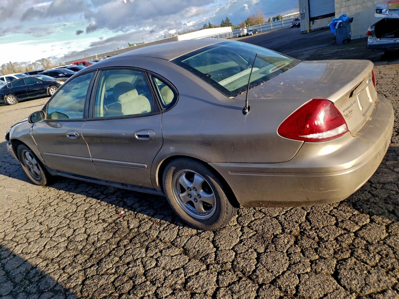2006 FORD TAURUS SE photo 2