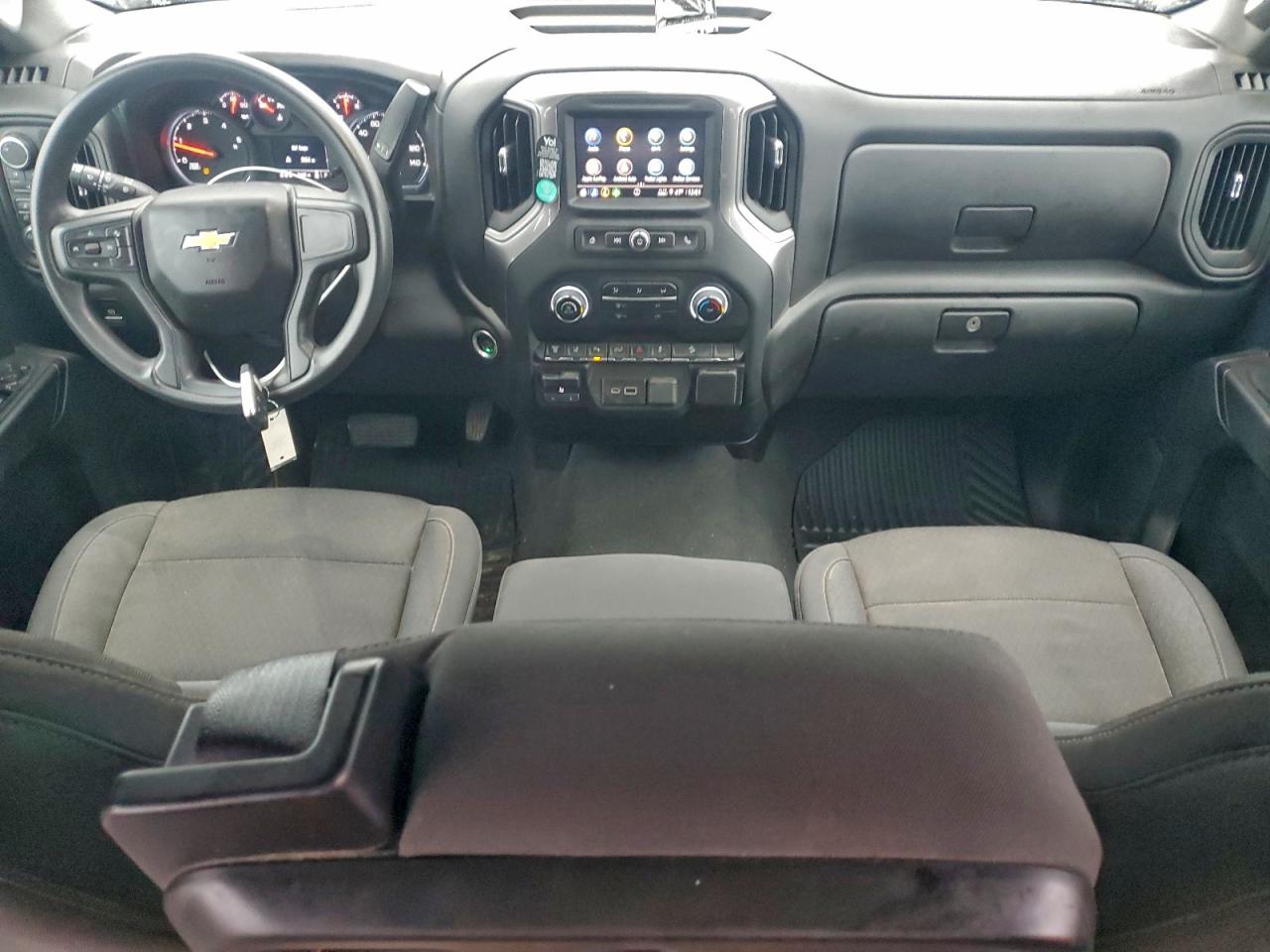 2024 CHEVROLET SILVERADO K2500 CUSTOM photo 8