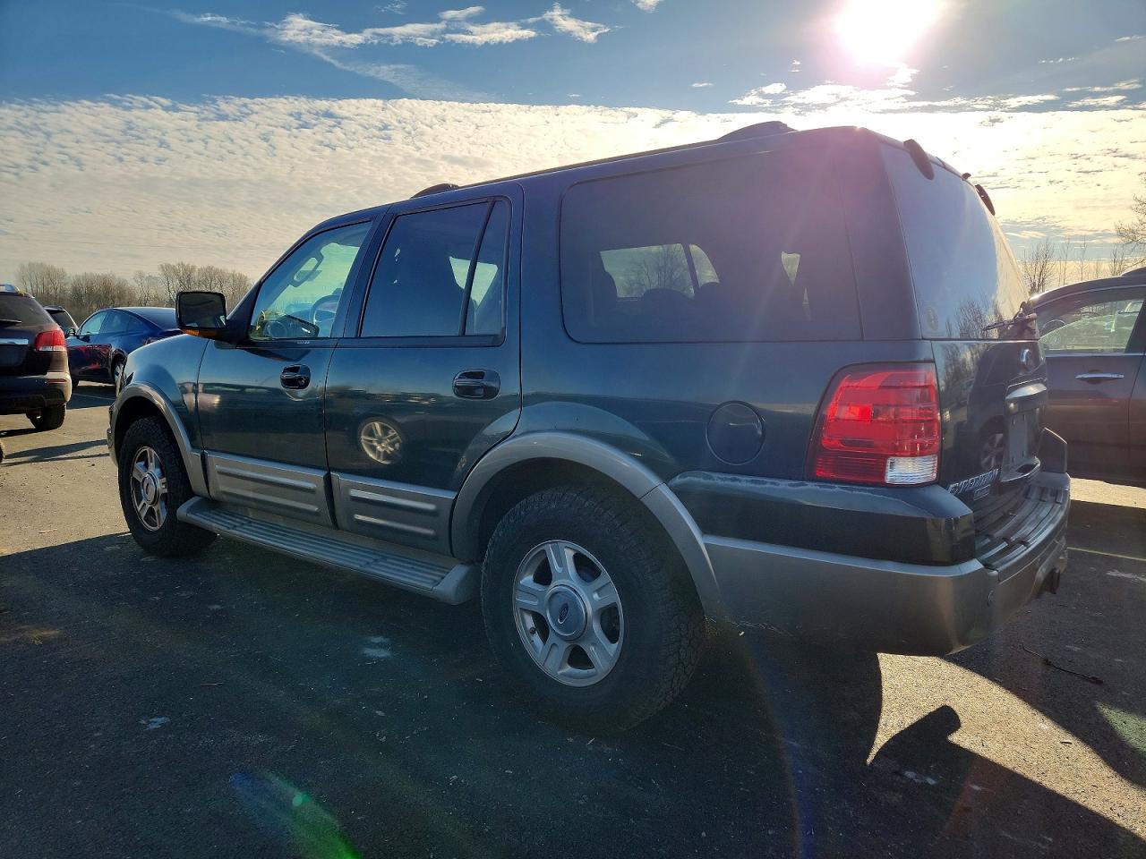2004 FORD EXPEDITION EDDIE BAUER photo 2