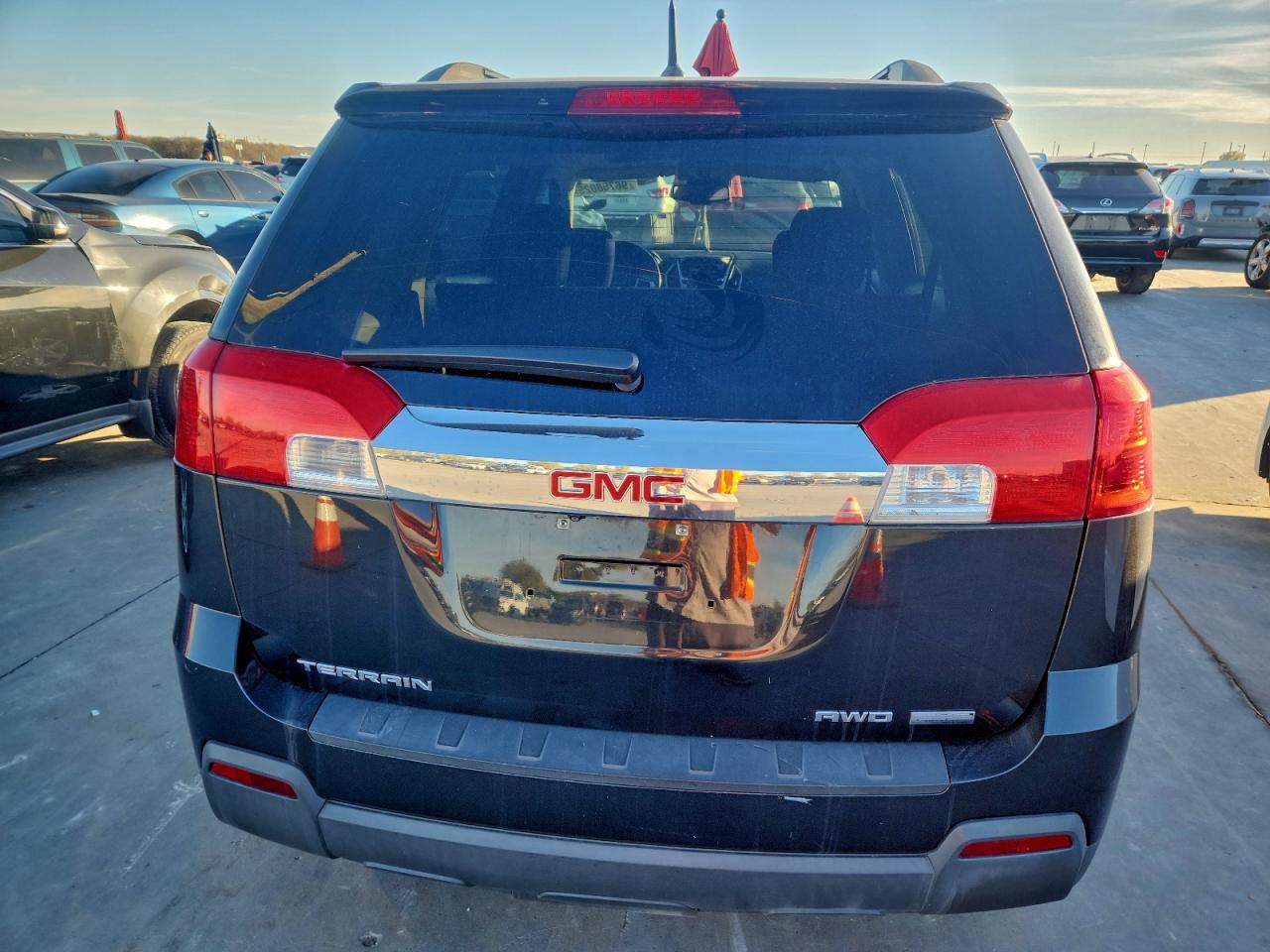 2012 GMC TERRAIN SLE photo 6
