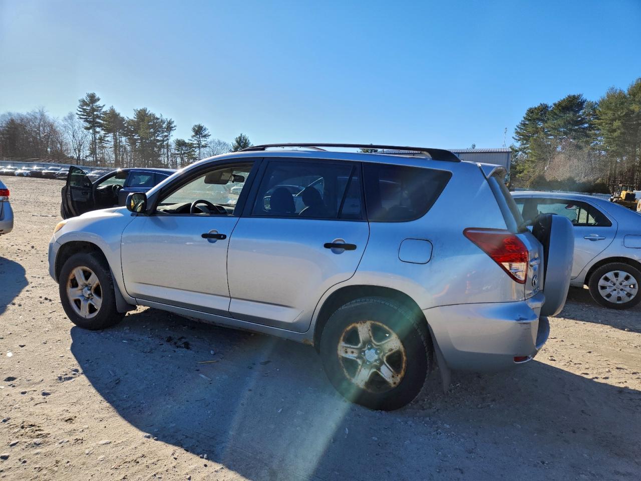 2007 TOYOTA RAV4 photo 3