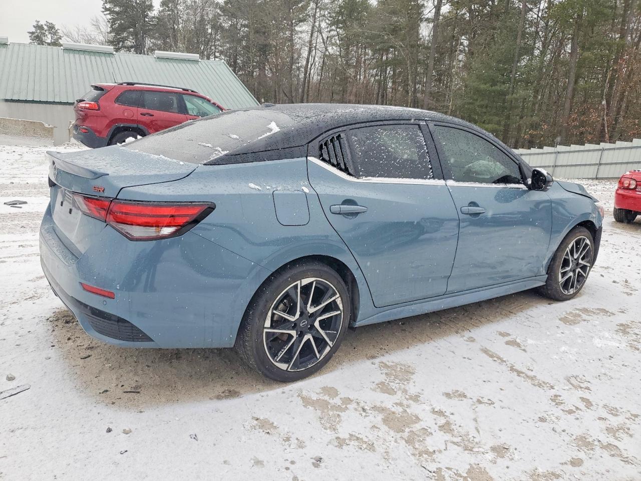 2024 NISSAN SENTRA SR photo 3