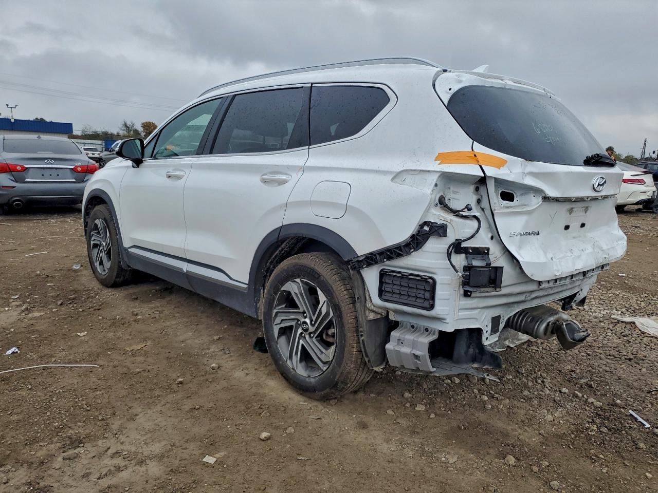 2022 HYUNDAI SANTA FE SEL photo 2