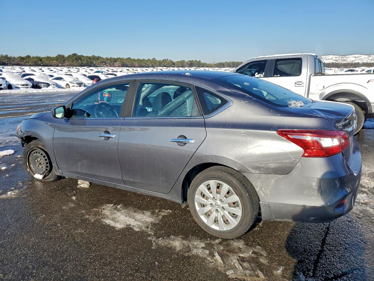 2019 NISSAN SENTRA S photo 2