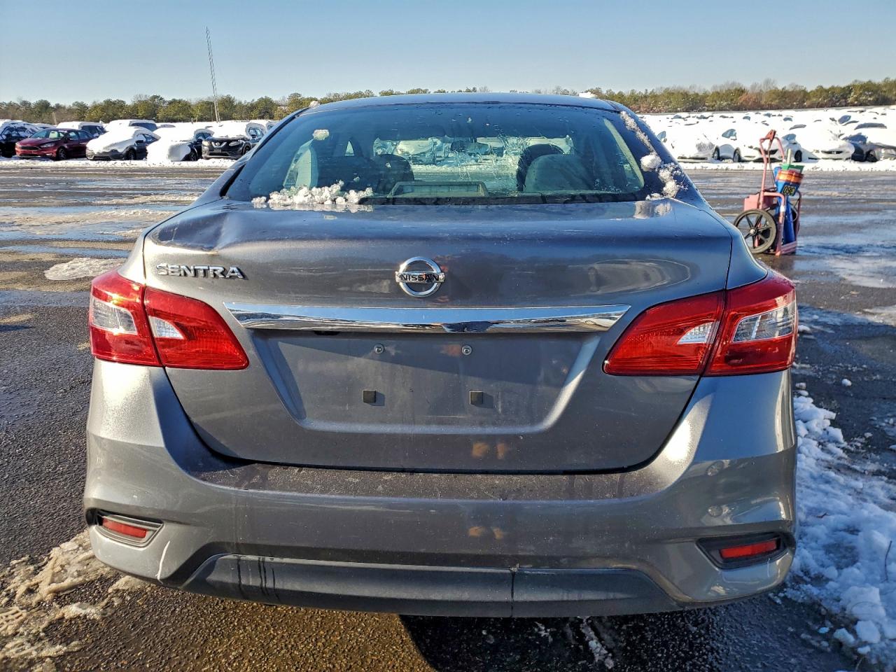 2019 NISSAN SENTRA S photo 6