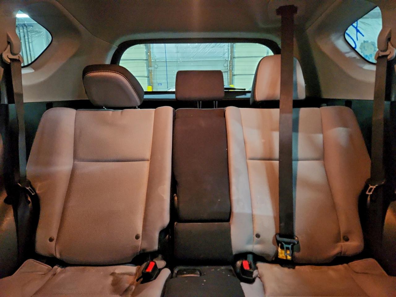 2016 TOYOTA RAV4 XLE photo 10