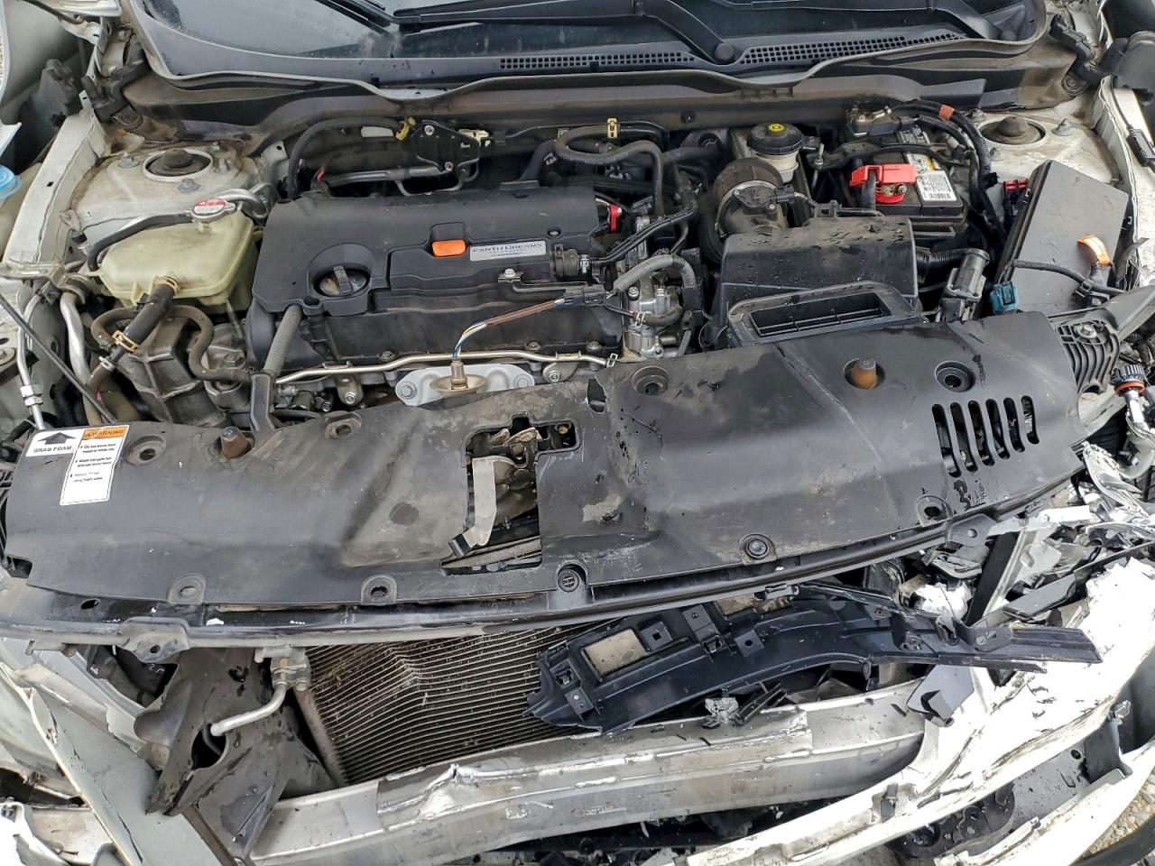 2016 HONDA CIVIC LX photo 11