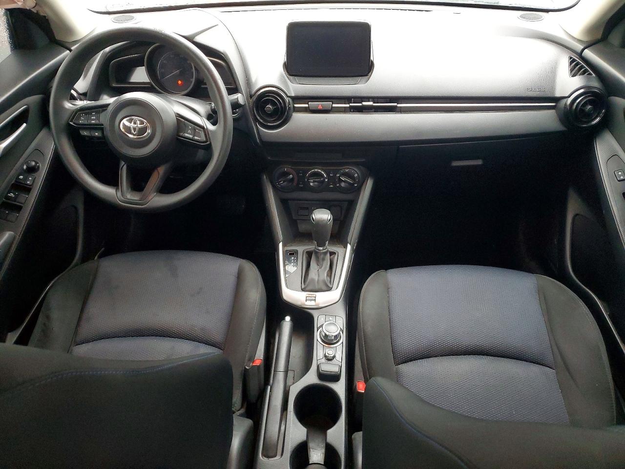 2019 TOYOTA YARIS L photo 22