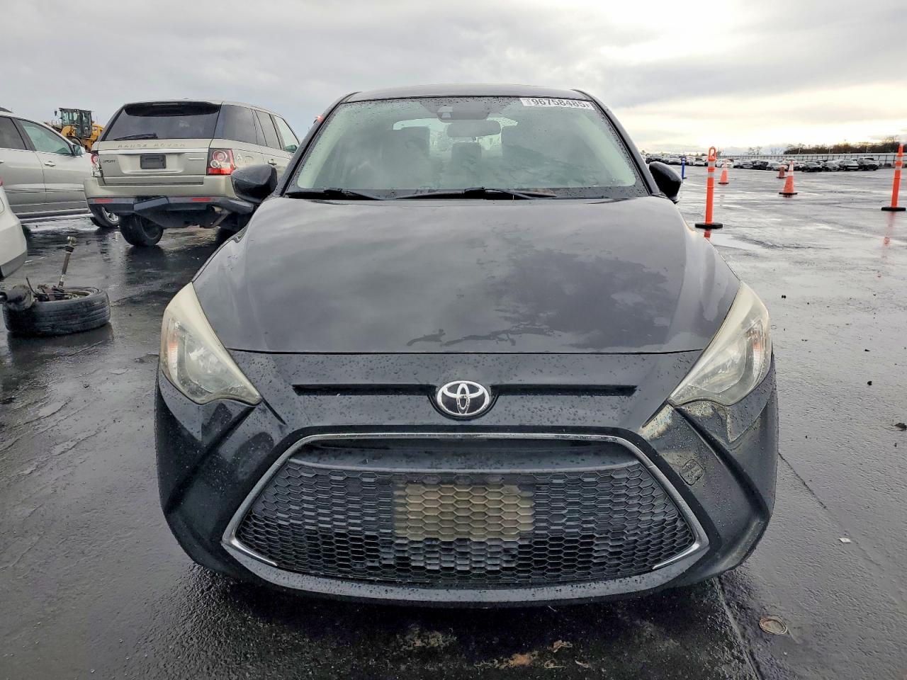 2019 TOYOTA YARIS L photo 13