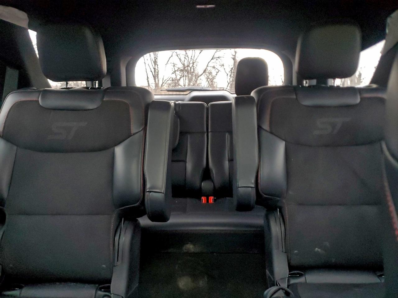 2025 FORD EXPLORER ST photo 10