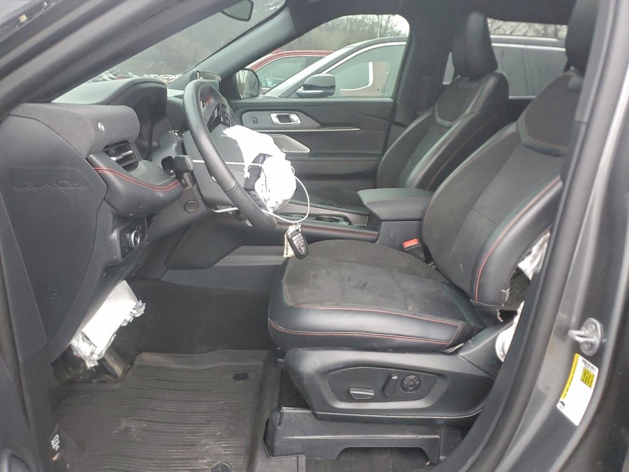 2025 FORD EXPLORER ST photo 7