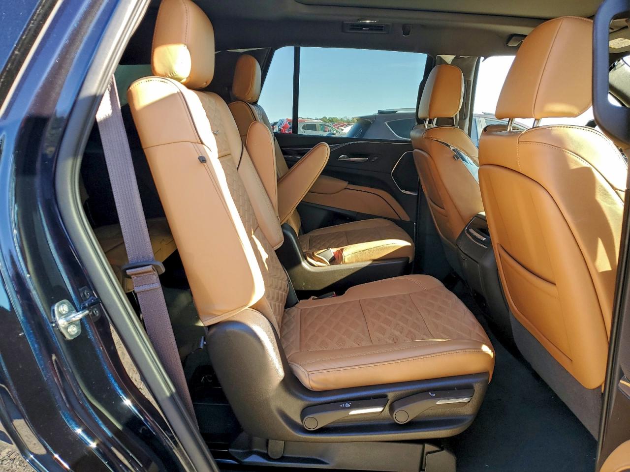 2022 CADILLAC ESCALADE PREMIUM LUXURY photo 11