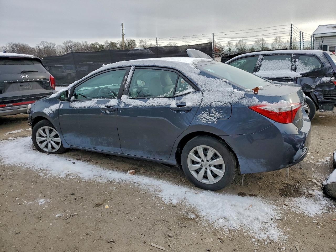 2015 TOYOTA COROLLA L photo 2