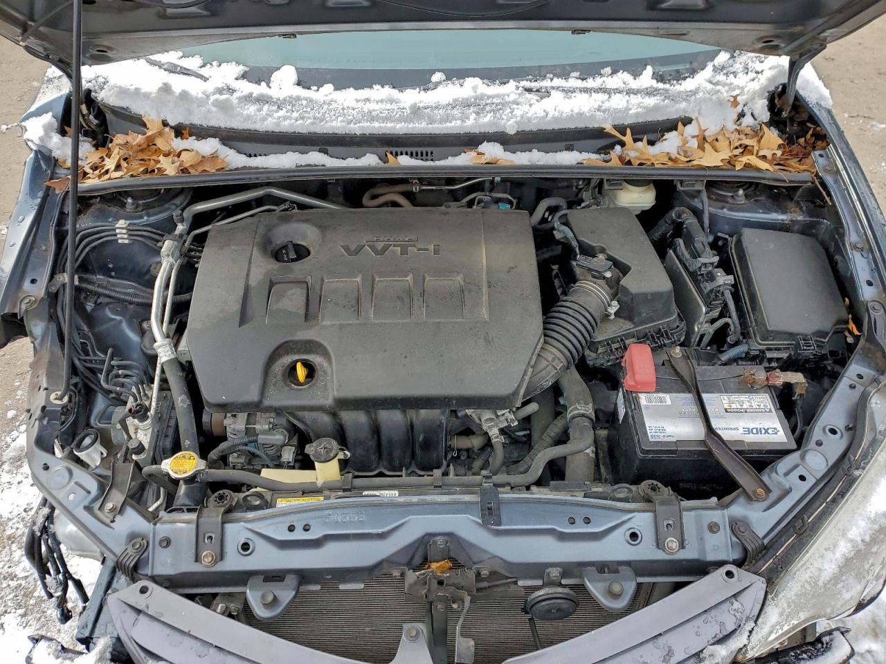 2015 TOYOTA COROLLA L photo 11